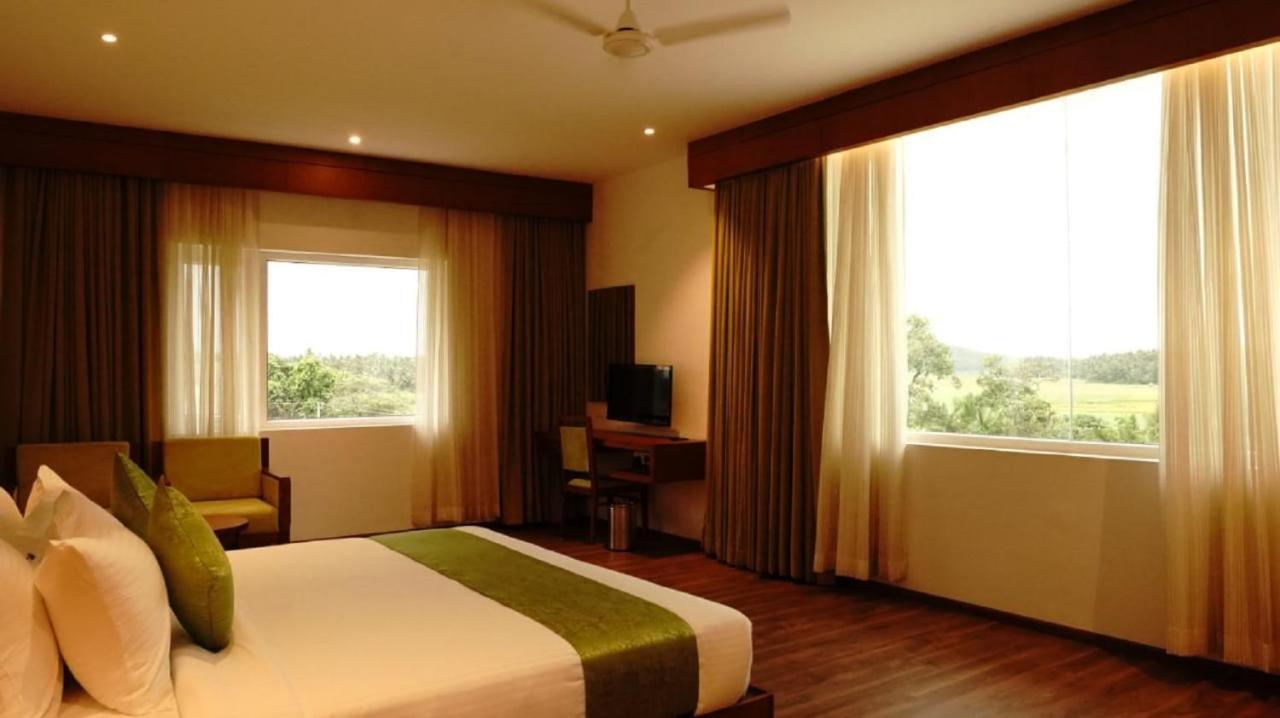 Dass Regency Thrissur Exterior foto