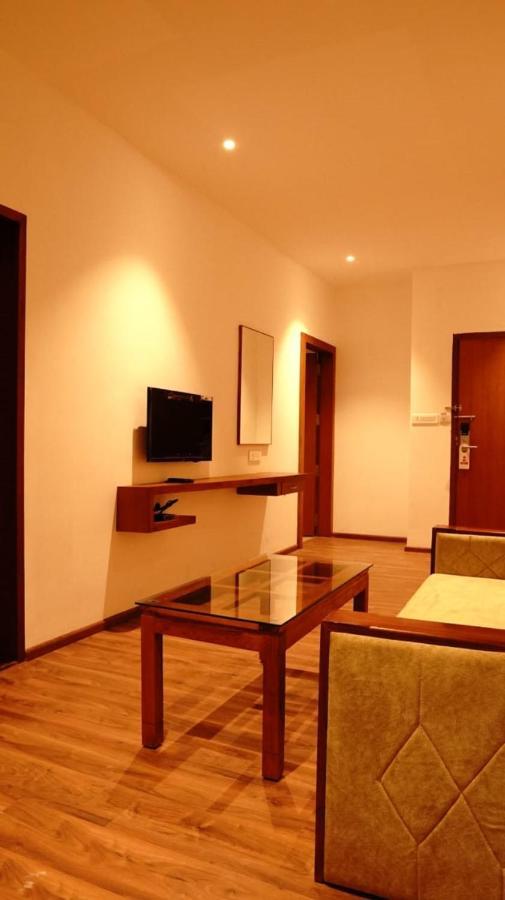 Dass Regency Thrissur Exterior foto
